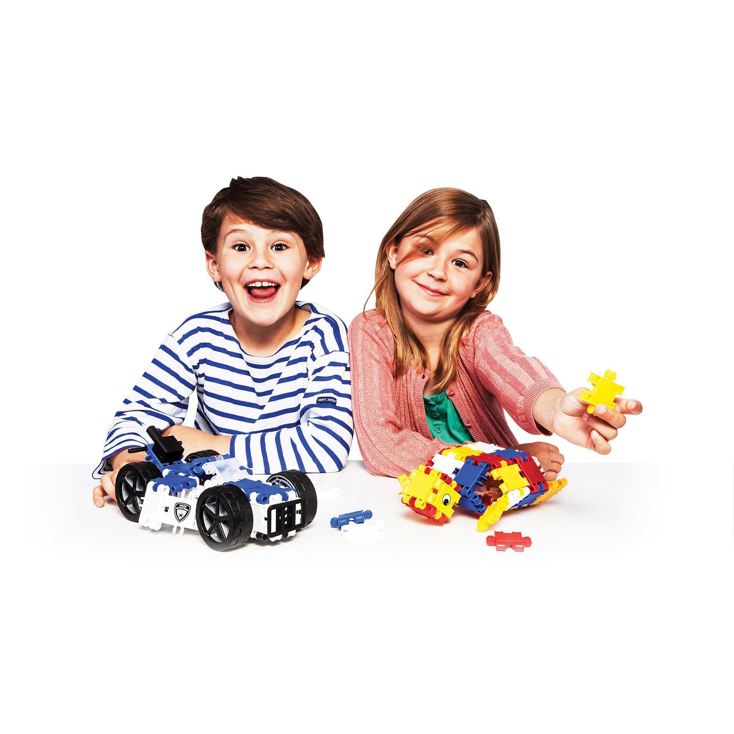 CLICS, 850-Piece Bucket